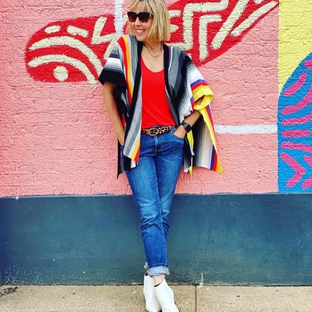 Cabi Serape Poncho. SZ. XS/S